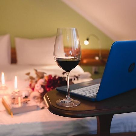 Aivengo Hotel Kolodenka Kültér fotó