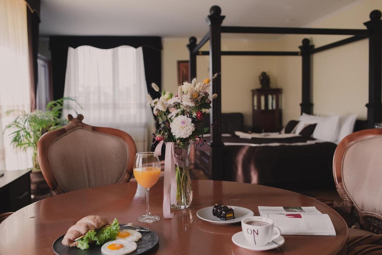 Aivengo Hotel Kolodenka Kültér fotó