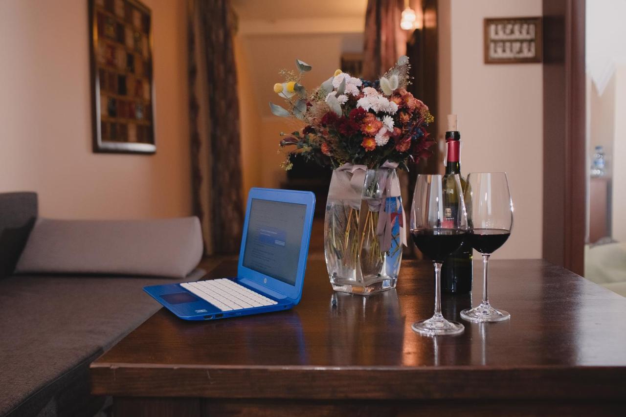 Aivengo Hotel Kolodenka Kültér fotó