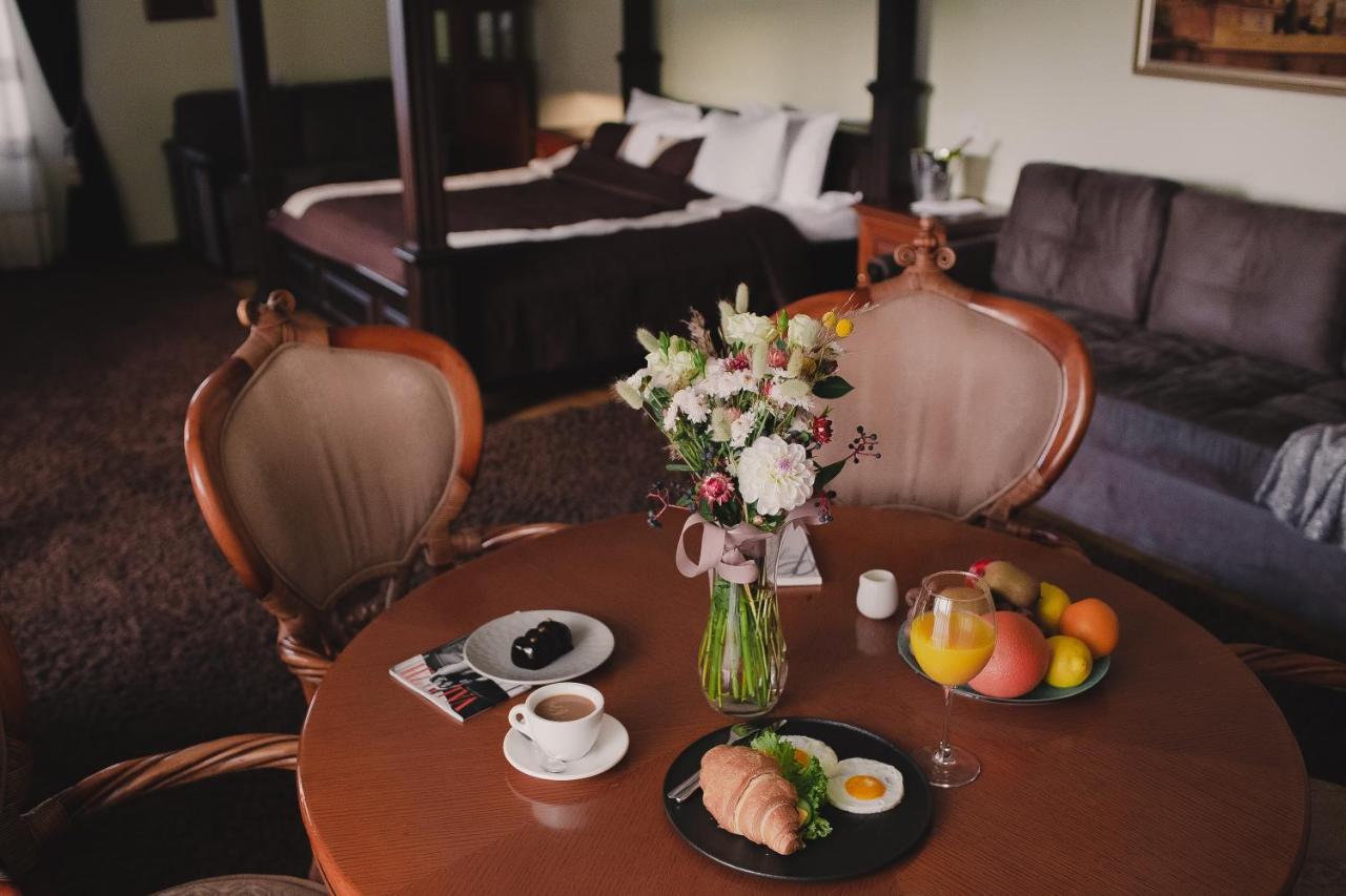 Aivengo Hotel Kolodenka Kültér fotó