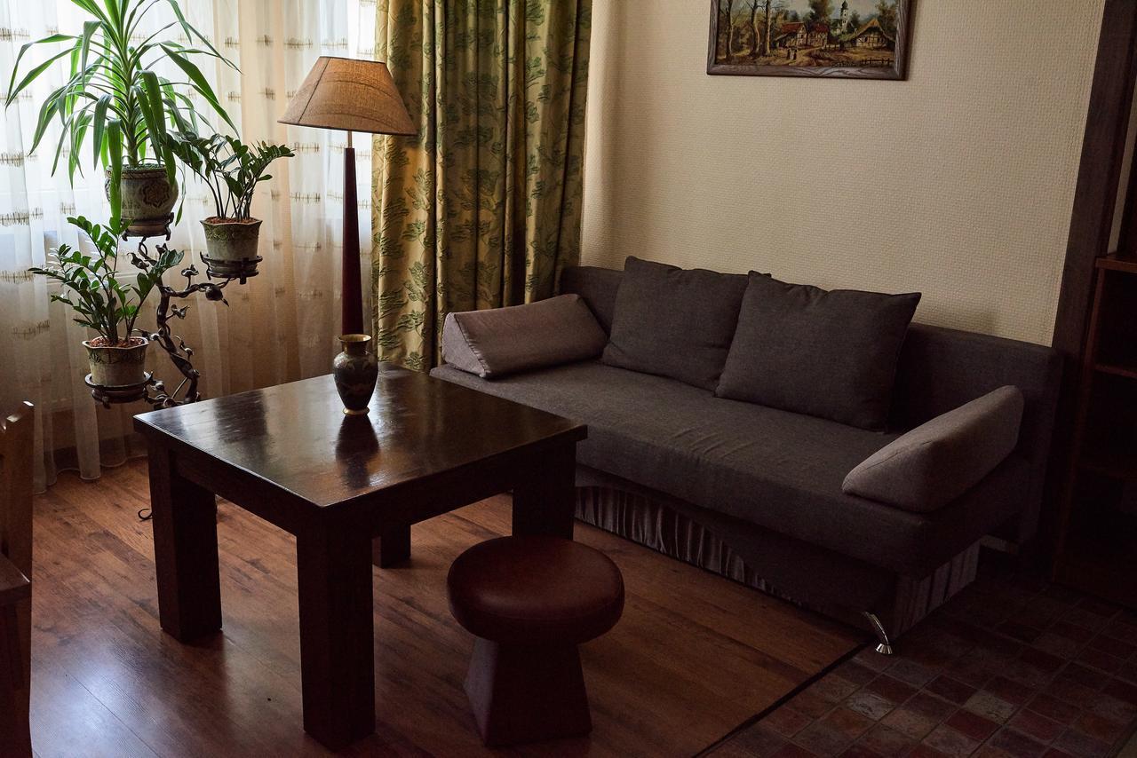 Aivengo Hotel Kolodenka Kültér fotó