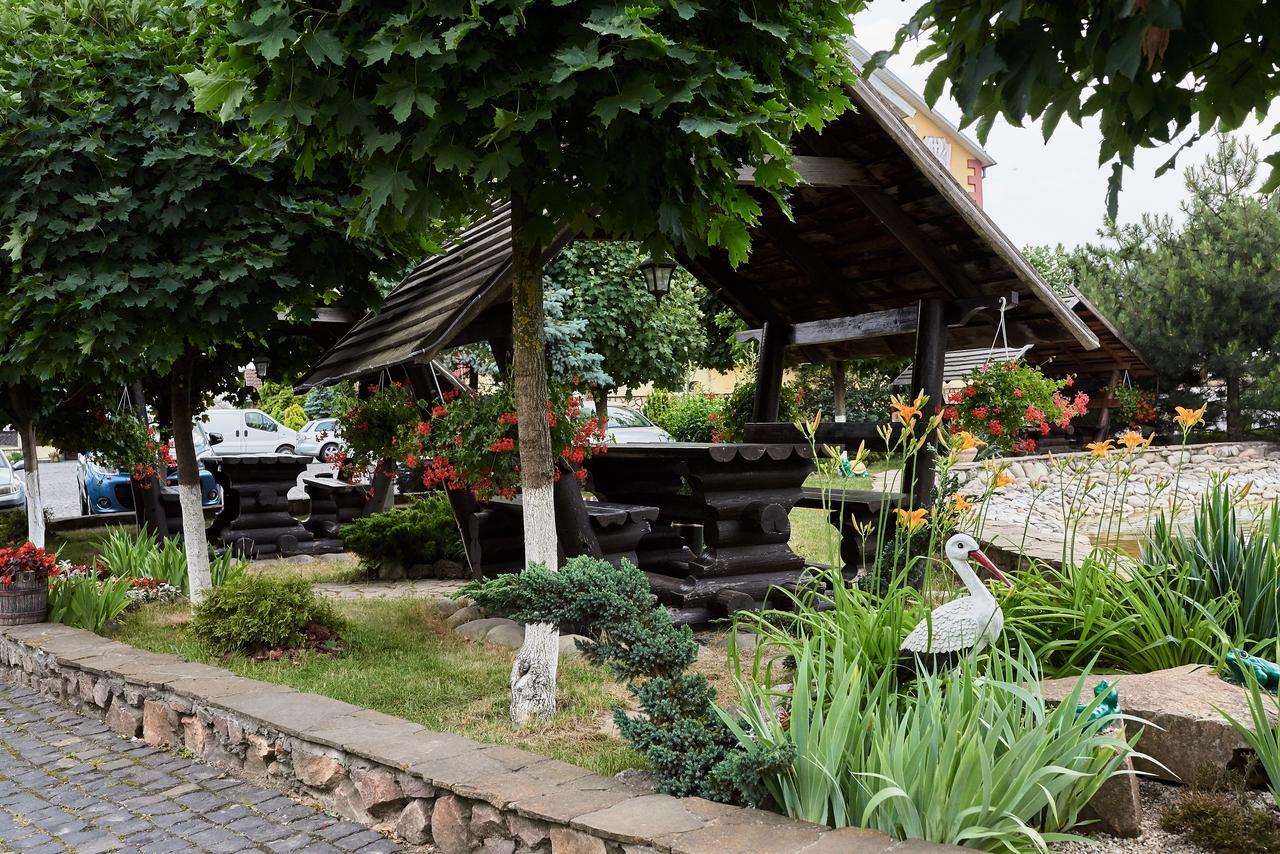 Aivengo Hotel Kolodenka Kültér fotó